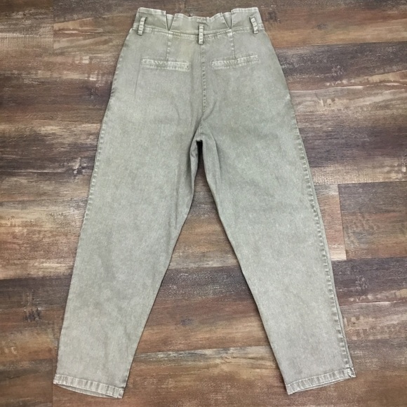 Mustard SEED Green Paper Bag Waist Pants - Picture 4 of 4